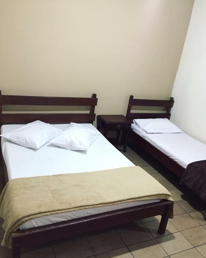 Hotel Santos Espirito Santo do Pinhal Buitenkant foto